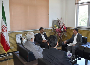 دیدار و گفتگو ابوالفضل بوژمهرانی سرپرست شرکت خاوردشت با فرماندار شهرستان علی آباد کتول دیدار و گفتگو ابوالفضل بوژمهرانی سرپرست شرکت خاوردشت با فرماندار شهرستان علی آباد کتول